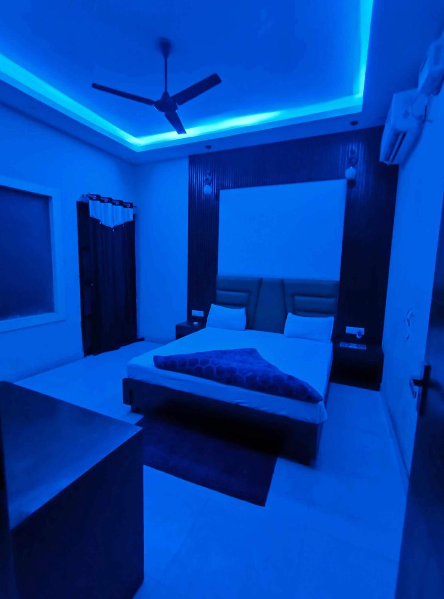 Hotel O The Miraj Sonipat Exterior foto