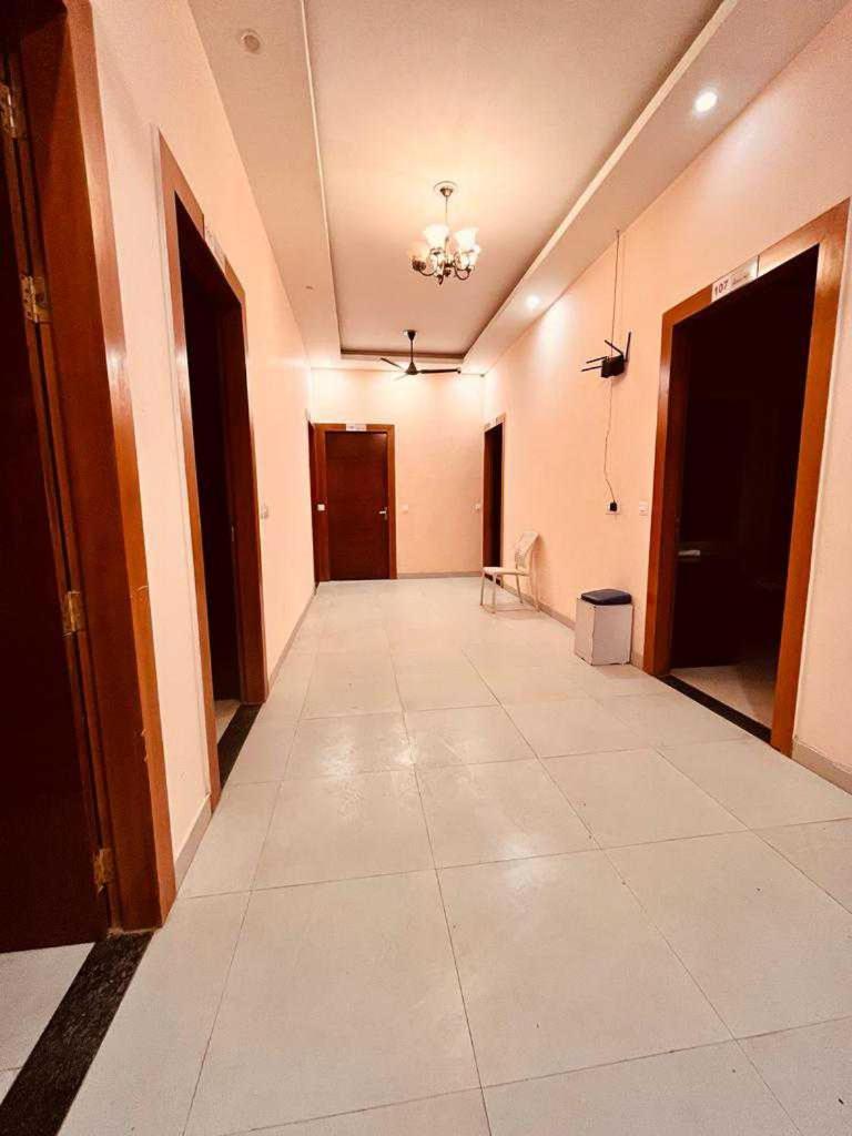 Hotel O The Miraj Sonipat Exterior foto